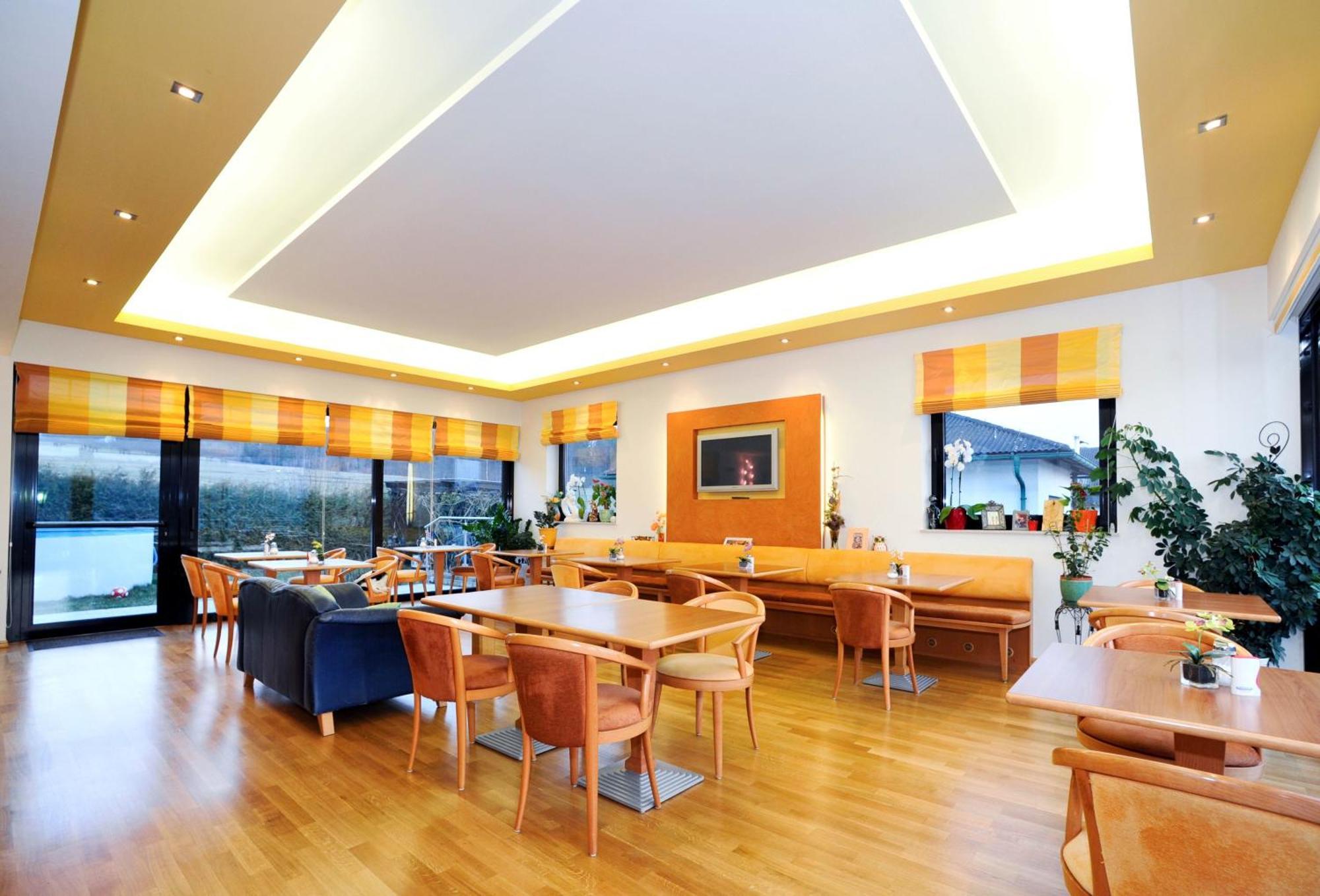 Martinihof - Bad Tatzmannsdorf Hotel Екстериор снимка